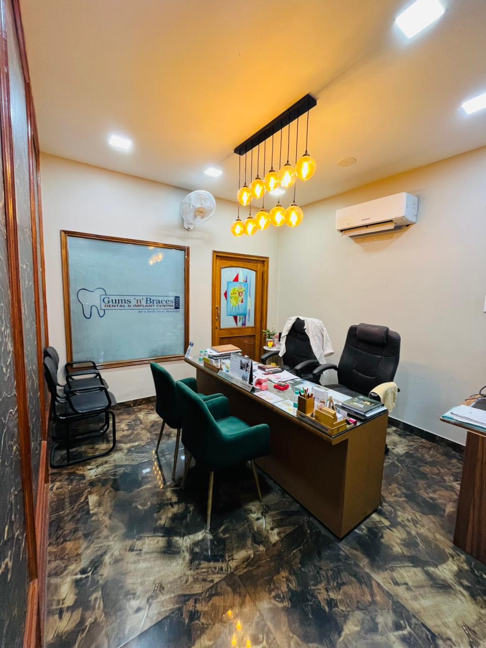 Consultant office